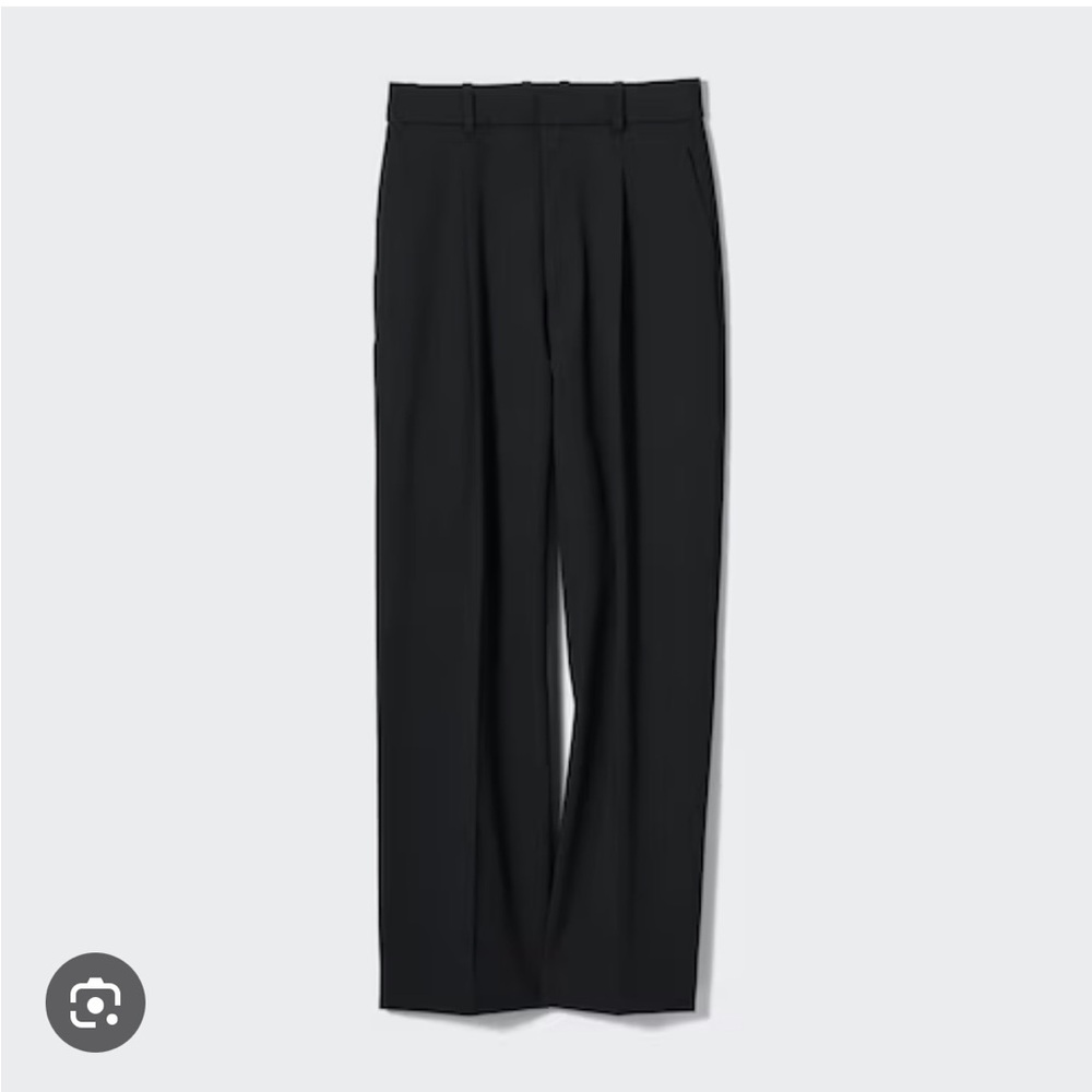 Uniqlo women’s pleated wide pants in black size medium 28-29 inch waist NWT